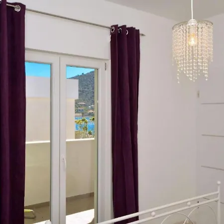 Mery - Two Bedroom House *